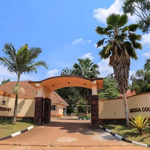 Buziga Country ** Kampala