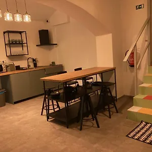 Hostel Capsule Erbenova 